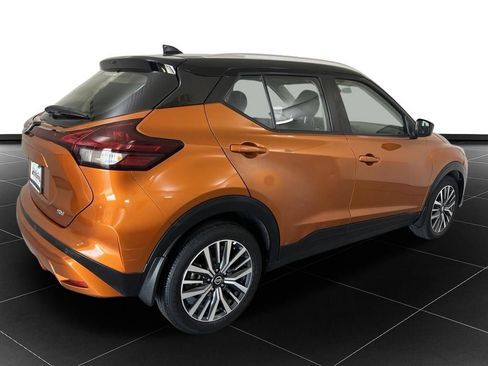 Used 2021 Nissan Kicks SV FWD image 5