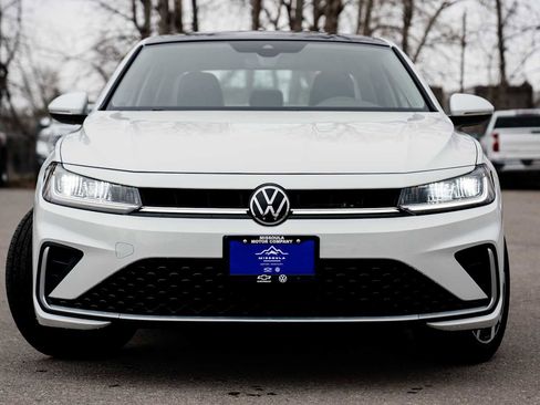 New 2026 Volkswagen Jetta SEL image 3