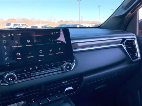 Used 2024 GMC Canyon Elevation w/ Convenience Package image 35