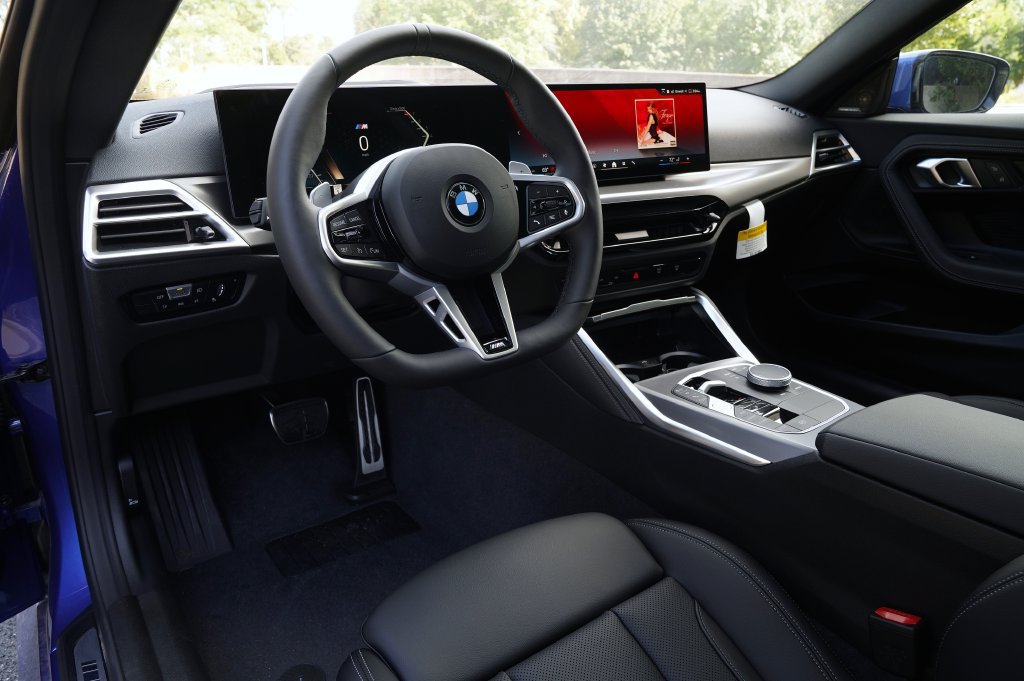 New 2026 BMW 230i xDrive Coupe w/ Premium Package AWD/4WD image 12