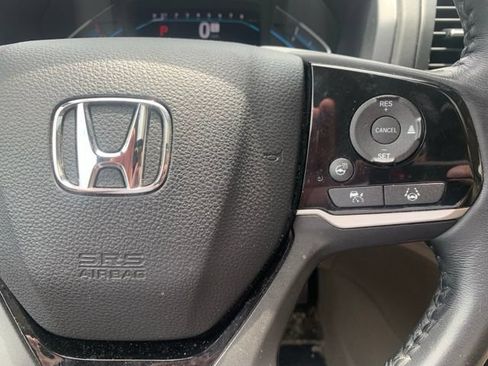 Used 2023 Honda Odyssey Elite image 13