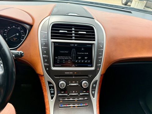 Used 2016 Lincoln MKX Black Label w/ Technology Package AWD/4WD image 24