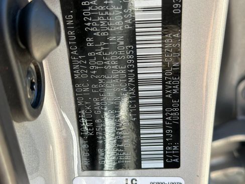 Used 2021 Toyota Camry LE w/ Cold Weather Package FWD image 27