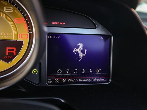 Used 2022 Ferrari 812 GTS image 30