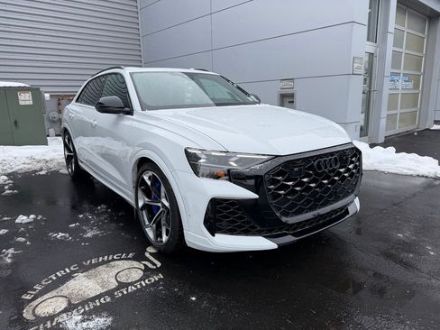 New 2026 Audi RS Q8 performance AWD/4WD image 7