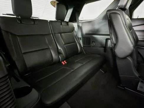 Used 2022 Ford Explorer ST w/ Equipment Group 401A image 32