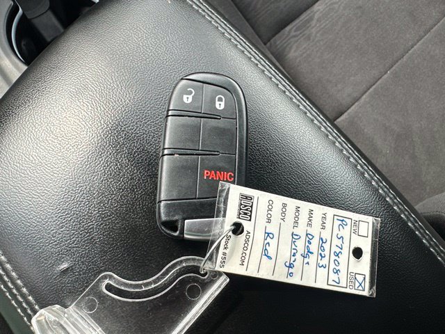 Used 2023 Dodge Durango SXT Launch Edition AWD/4WD image 2