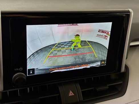 Used 2025 Toyota RAV4 XLE w/ Convenience Package AWD/4WD image 5