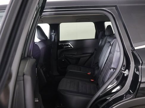 New 2026 Mitsubishi Outlander SE FWD image 29