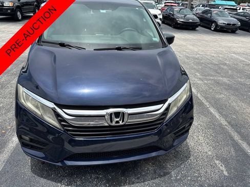 Used 2018 Honda Odyssey LX image 2