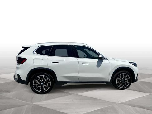 Used 2024 BMW X1 xDrive28i w/ Convenience Package AWD/4WD image 9