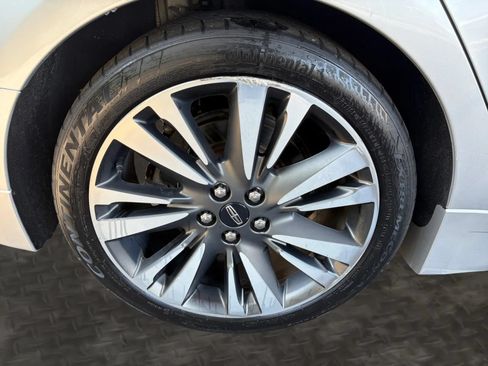 Used 2018 Lincoln MKZ Reserve w/ Climate Package AWD/4WD image 40