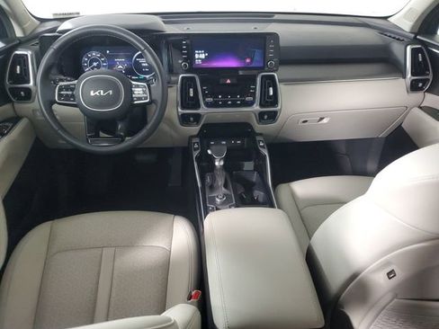 Used 2023 Kia Sorento SX image 13