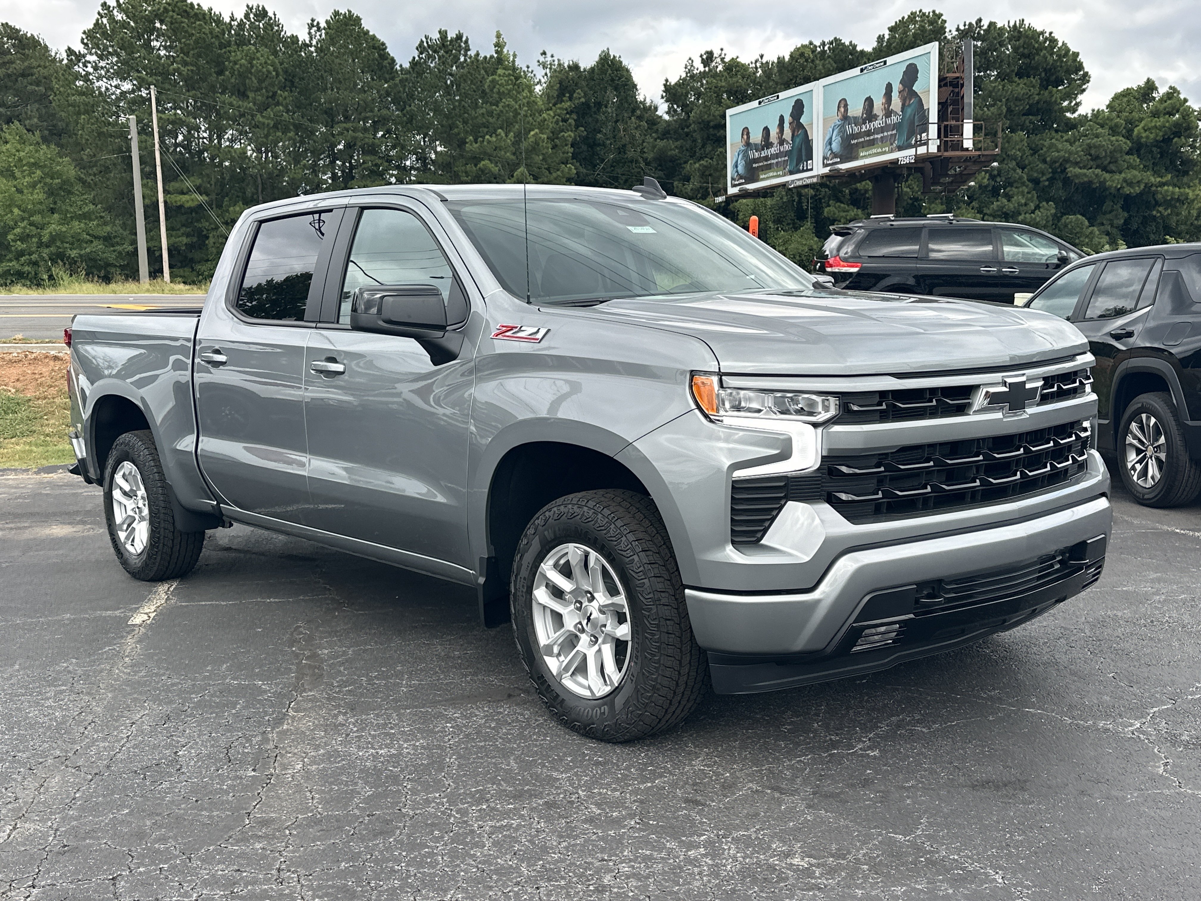 New 2026 Chevrolet Silverado 1500 RST AWD/4WD image 2