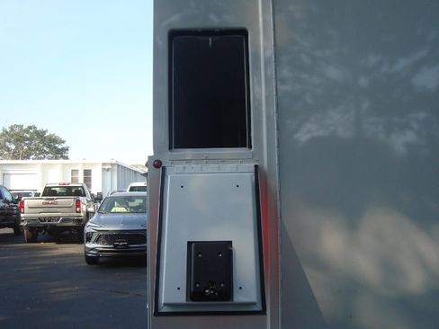 New 2025 GMC Savana 3500 w/ Power Convenience Package image 7