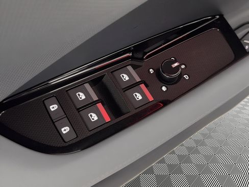 New 2026 Audi Q3 quattro 2.0T image 15