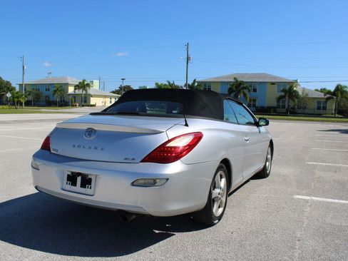 Used 2008 Toyota Solara SLE image 12