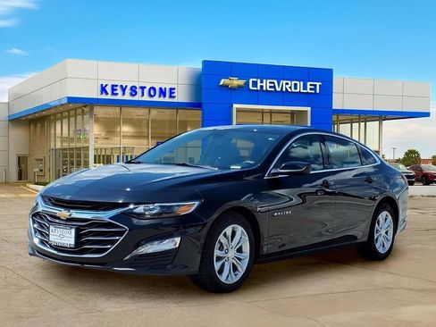 Used 2024 Chevrolet Malibu LT FWD image 3