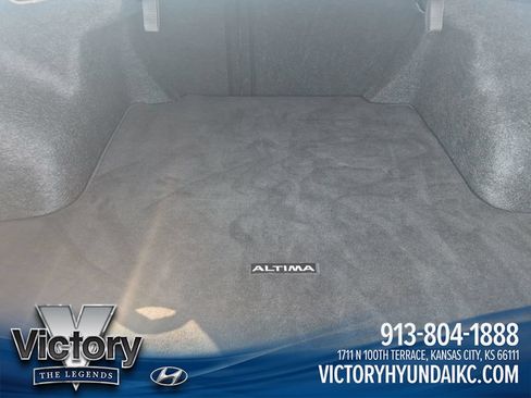Used 2025 Nissan Altima 2.5 SV FWD image 22