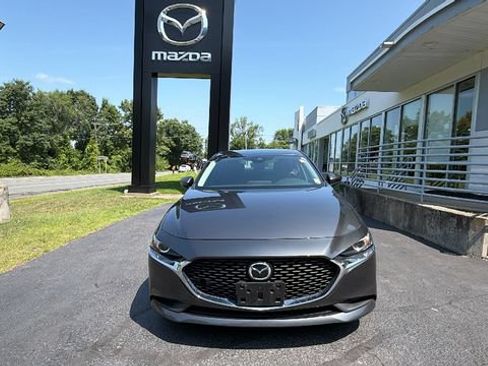 Used 2023 MAZDA MAZDA3 s FWD image 2