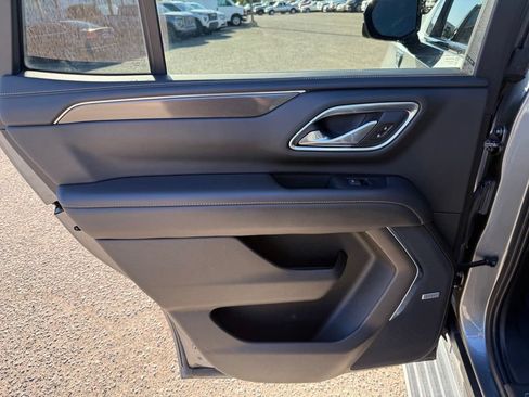 Used 2021 GMC Yukon AT4 w/ AT4 Premium Plus Package AWD/4WD image 27