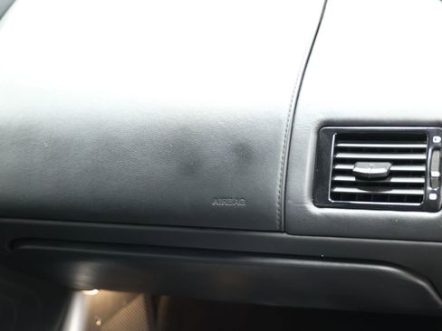 Used 2016 Aston Martin V8 Vantage S RWD image 52