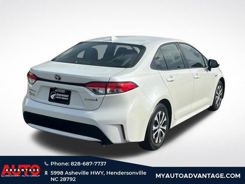 Used 2021 Toyota Corolla LE w/ Carpet Mat Package (TMS) image 3
