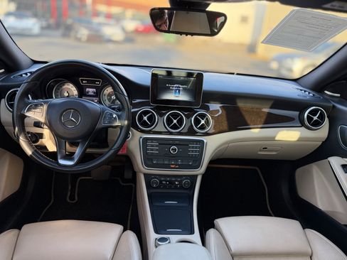 Used 2016 Mercedes-Benz CLA 250 image 19