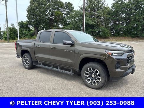 Used 2024 Chevrolet Colorado LT w/ LT Convenience Package III RWD image 1