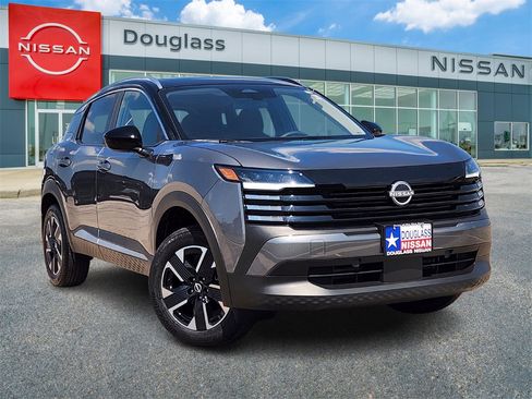 New 2025 Nissan Kicks SV w/ SV Premium Package image 1