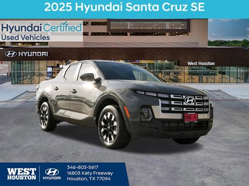 Certified 2025 Hyundai Santa Cruz SE FWD image 1