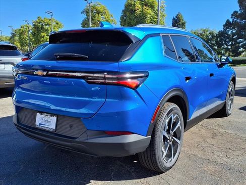 New 2026 Chevrolet Equinox EV LT image 5