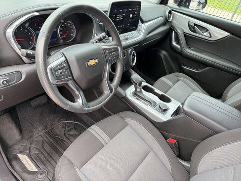 Used 2023 Chevrolet Blazer LT w/ Driver Confidence Package FWD image 4
