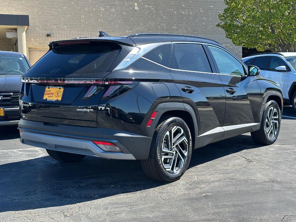 New 2026 Hyundai Tucson Limited AWD/4WD image 3