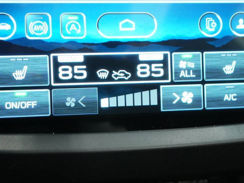 Used 2026 Subaru Forester Premium image 32