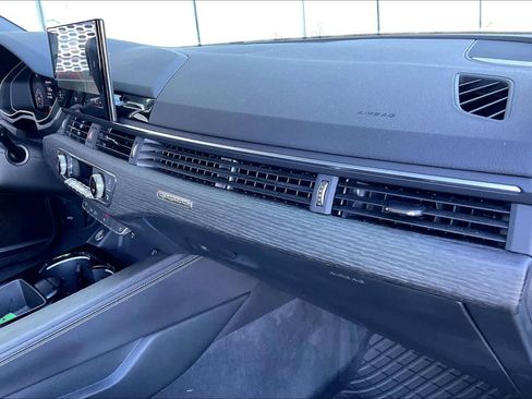 Used 2022 Audi A5 2.0T Premium Plus image 16