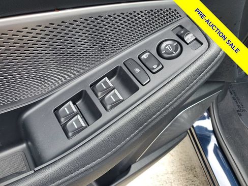 Used 2025 Acura MDX FWD image 21