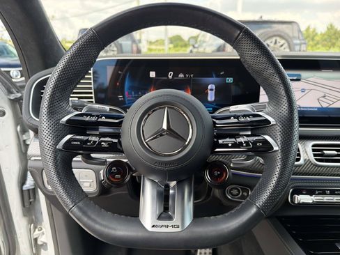 Used 2024 Mercedes-Benz GLS 63 AMG 4MATIC image 26