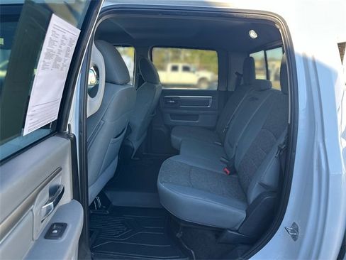 Used 2018 RAM 2500 Big Horn w/ Harvest Edition image 22