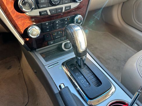 Used 2011 Ford Fusion SEL w/ 301A Rapid Spec Order Code image 16