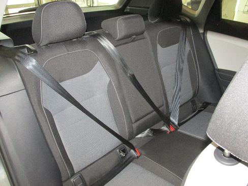 Used 2024 Volkswagen Taos S image 29