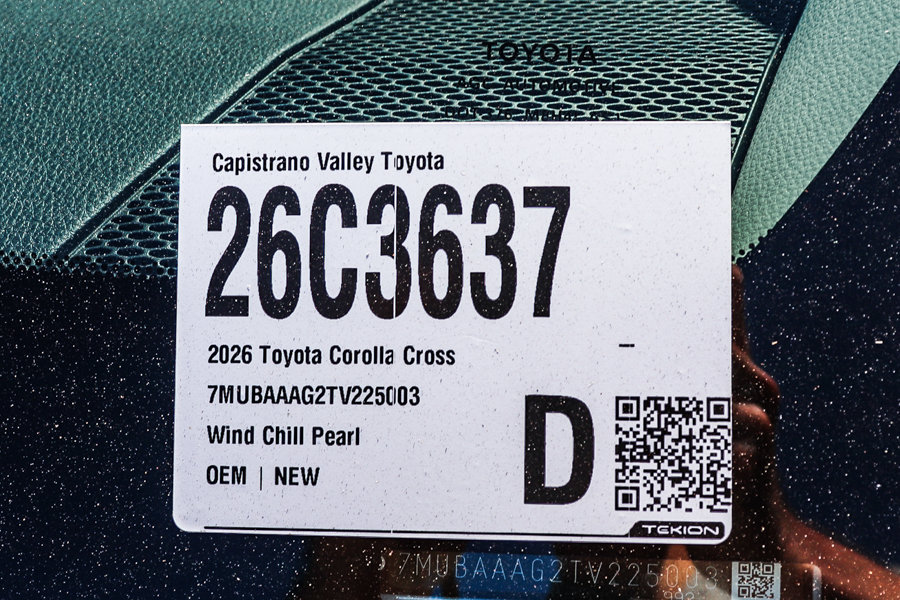 New 2026 Toyota Corolla Cross LE w/ Moonroof Package FWD image 27