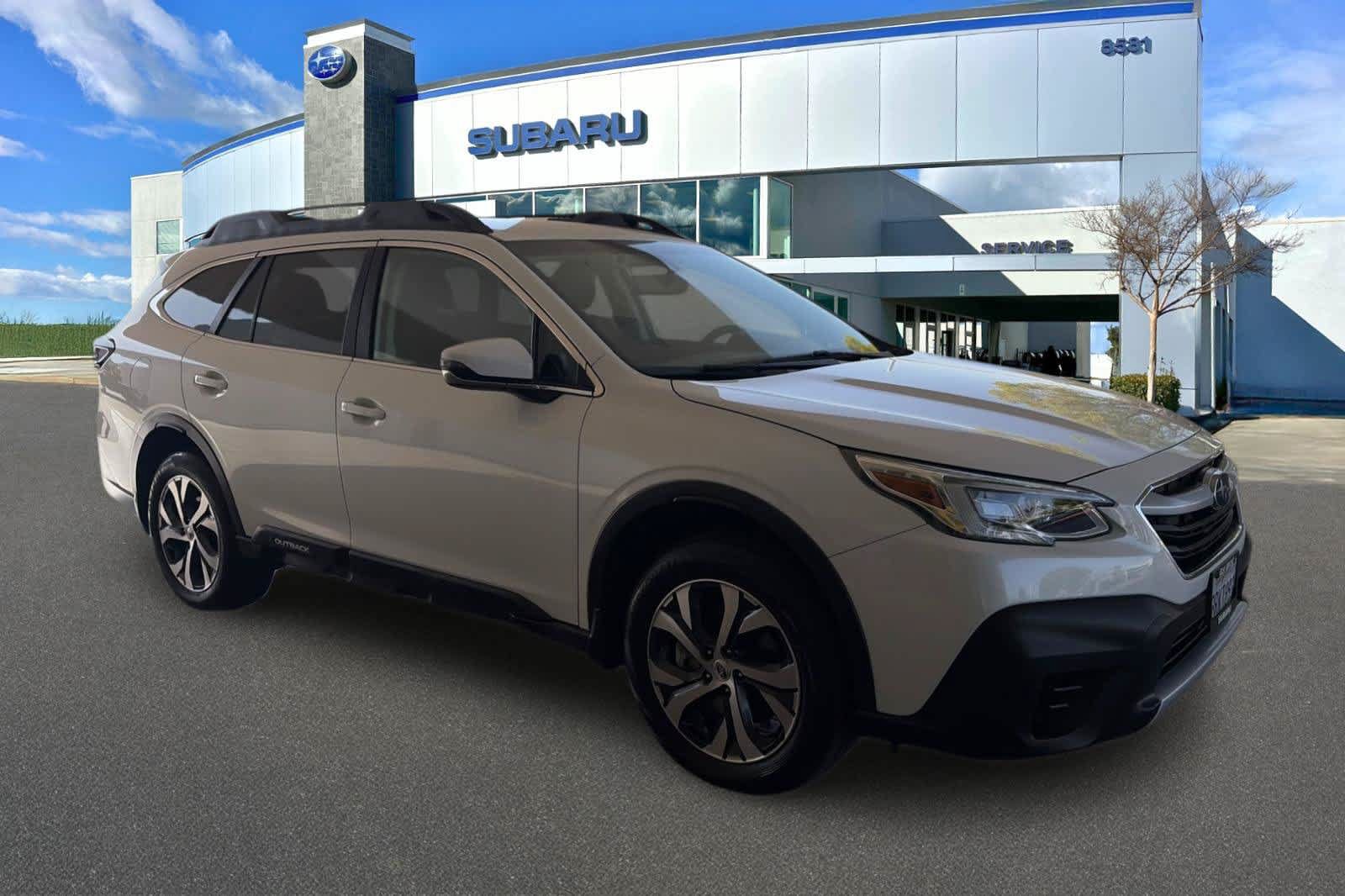 Used 2020 Subaru Outback Limited w/ Popular Package #2 AWD/4WD image 5