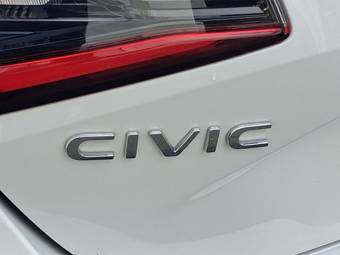 Used 2023 Honda Civic LX image 23