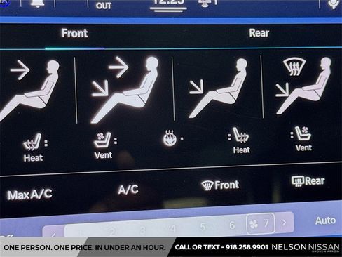 Used 2021 Chrysler Pacifica Limited w/ Premium & Safety Sphere Group image 21