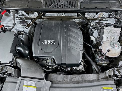 Used 2022 Audi Q5 2.0T Premium Plus w/ Premium Plus Package AWD/4WD image 33