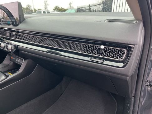 Certified 2023 Honda Civic Touring image 29