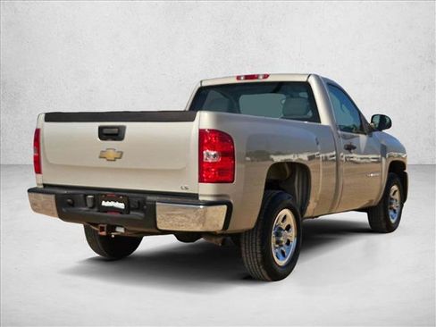 Used 2007 Chevrolet Silverado 1500 W/T RWD image 5