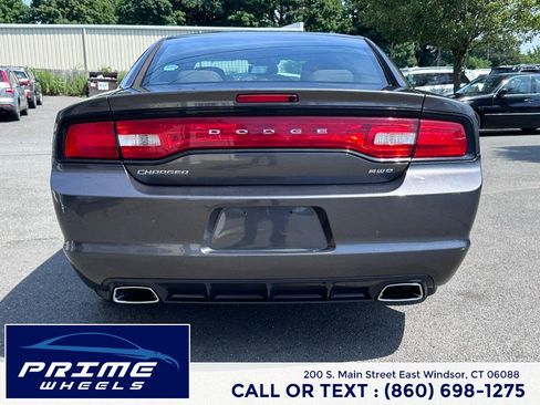Used 2014 Dodge Charger SE AWD/4WD image 6