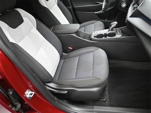 Used 2025 Chevrolet Trax LS image 11